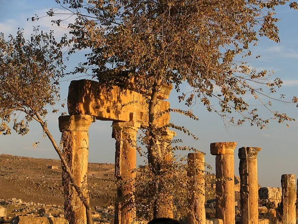 Ciudad Hierapolis Está Justo Lado Los Baños Termales Pamukkale Ella — Foto de Stock