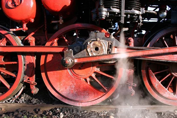 昼間は屋外蒸気機関車 — ストック写真