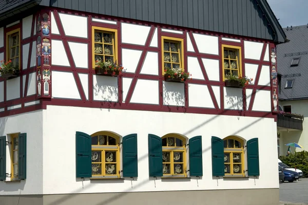 Tudor Styl Dům Seiffen Erzgebirge Německo — Stock fotografie