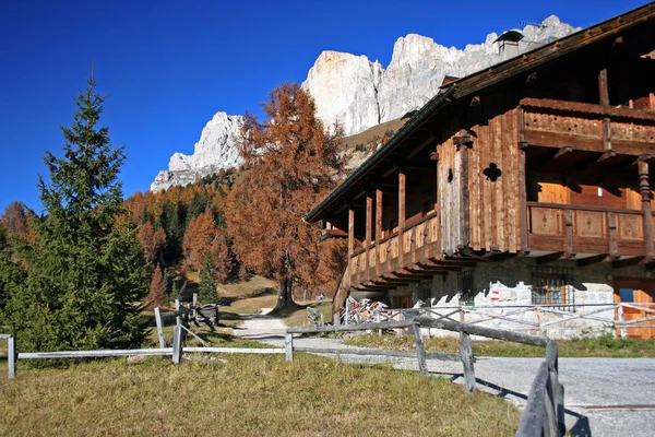 Vista Panorámica Del Majestuoso Paisaje Dolomitas Italia —  Fotos de Stock