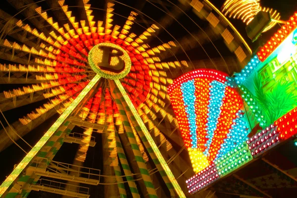 Carrousel Roue Ferris Parc Attractions — Photo