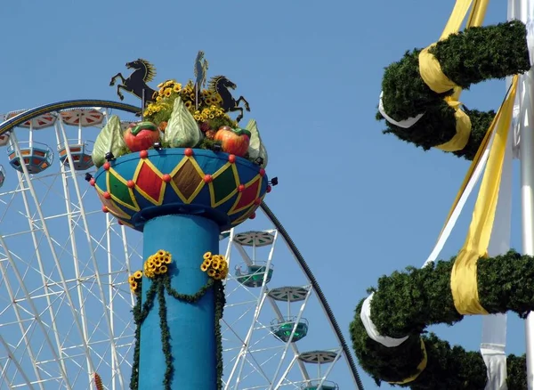 Coluna Frutas Stuttgart Bad Cannstatt Folclore Fest 2005 — Fotografia de Stock