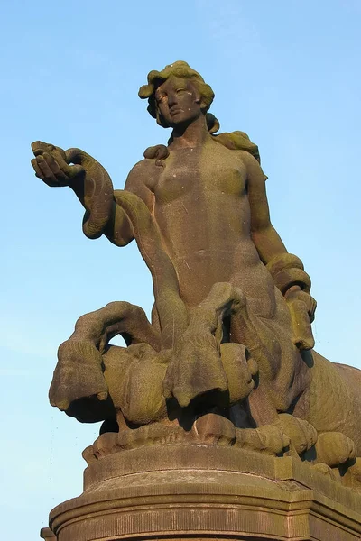 Статуя Женщины Глиницком Мосту — стоковое фото