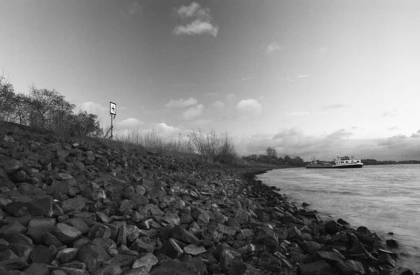 Der Rhein Bei Düsseldorf — Stockfoto