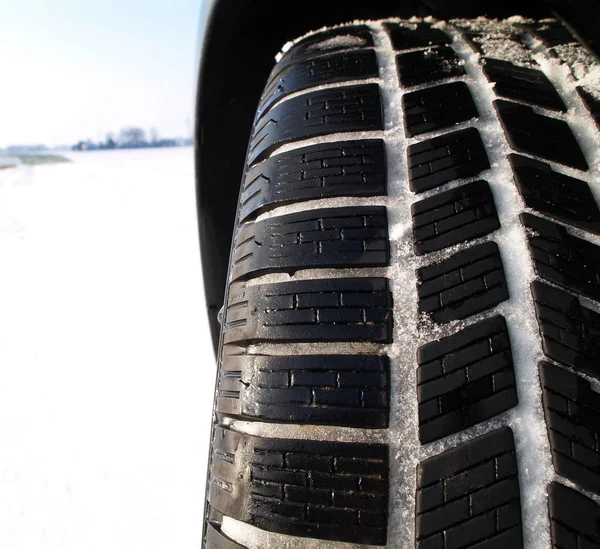 Drivers Who Travelling Snow Summer Tyres Future Risk Fine Least — Stock Photo, Image