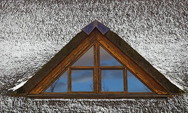 Παράθυρο Μια Θολωτή Οροφή — Φωτογραφία Αρχείου