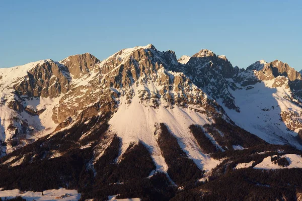 Malerischer Blick Auf Die Schöne Alpenlandschaft — Stockfoto