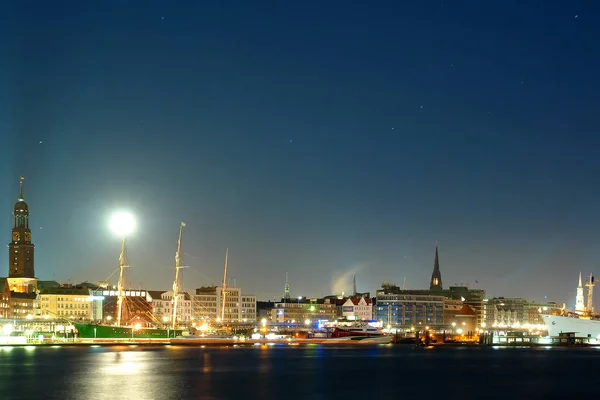 Full Moon Pauli Landing Bridges Hamburg Port Left — Stock Photo, Image