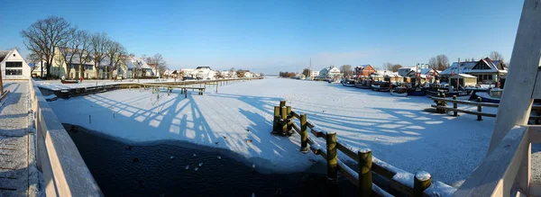 Winter Aan Het Meer — Stockfoto