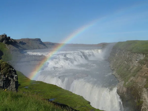 Belle Cascade Sur Fond Nature — Photo