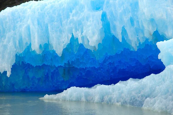 Iceberg Congelado Branco Gelo Frio — Fotografia de Stock