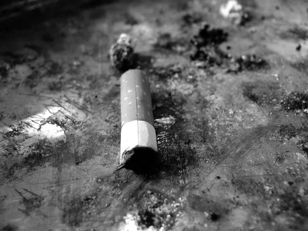 Eine Zigarette Ist Ein Typischer Tabak — Stockfoto