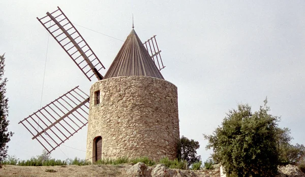 Vue Panoramique Paysage Avec Bâtiment Moulin Vent — Photo