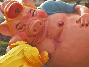 chinese god figure in the zodiac sign of the pig,singapore\r\n\r\nnext year is the year of the pig clipart