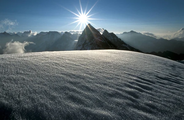 Tschingelhorn Vista Para Breithorn — Fotografia de Stock