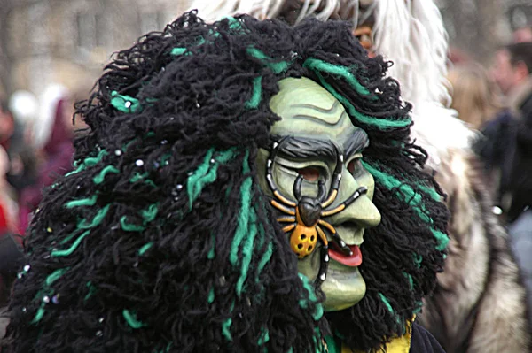 カーニバルの魔女の手作り仮面 — ストック写真