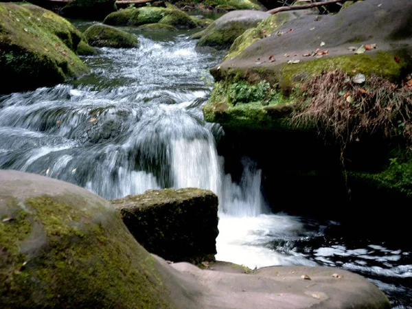 Natur Wasserfluss Wasserfall — Stockfoto