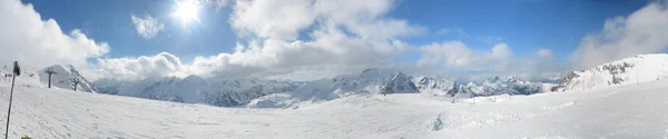 Güzel Alpler Manzarasının Manzarası — Stok fotoğraf