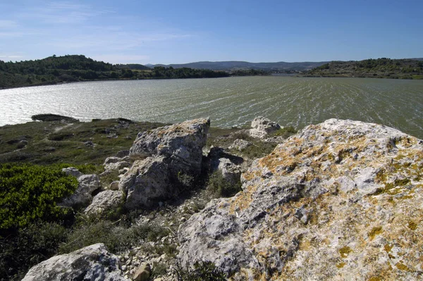 Αλμυρή Λίμνη Στη Νότια Γαλλία — Φωτογραφία Αρχείου