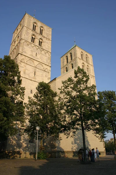 Schilderachtig Uitzicht Majestueuze Kathedraal Architectuur — Stockfoto