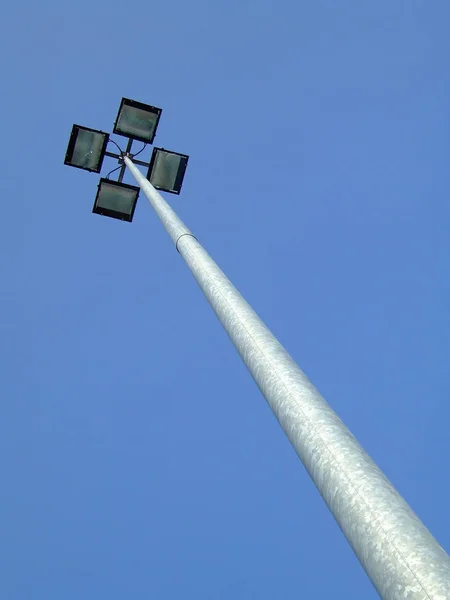 Polo Energia Solar Com Céu Azul — Fotografia de Stock