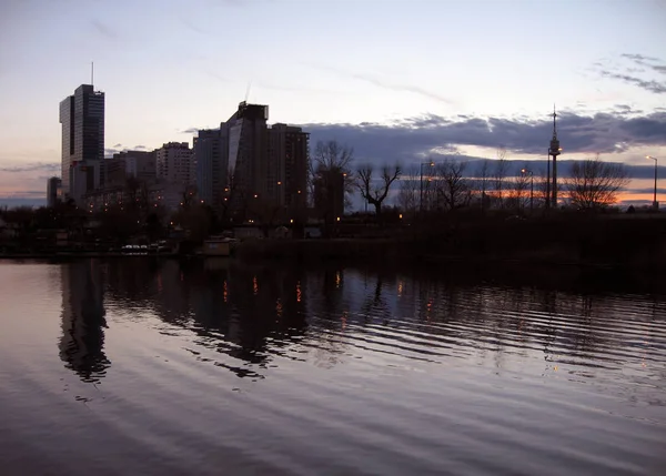 Panorama Starého Dunaje Donaucity — Stock fotografie