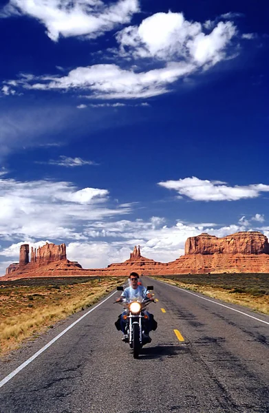 Een Prachtig Uitzicht Een Monumentenvallei Utah — Stockfoto