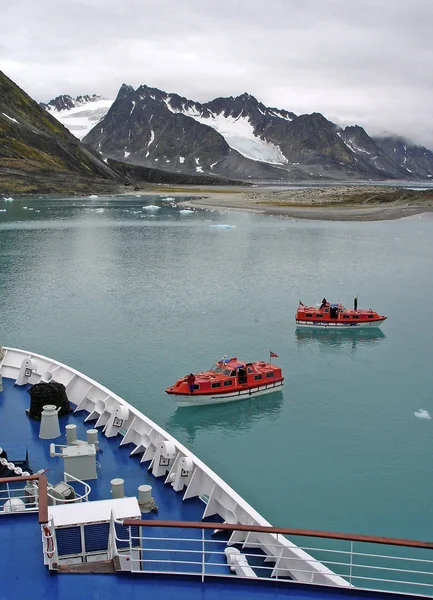 Spitsbergen Isla Más Grande Única Permanentemente Poblada Del Archipiélago Svalbard — Foto de Stock