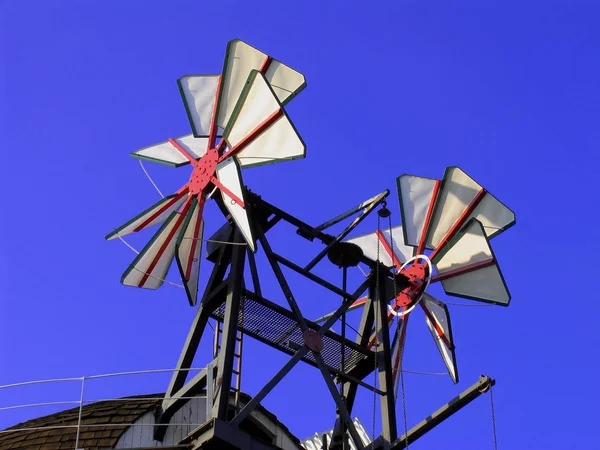 Rüzgar Enerjisi Türbini Rüzgar Santrali — Stok fotoğraf