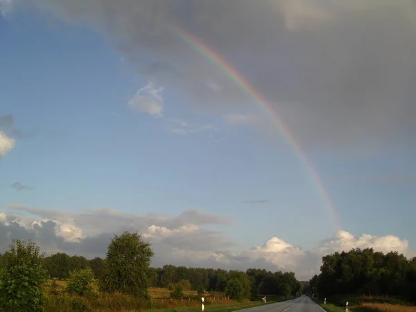 Arcobaleno Fenomeno Meteorologico Causato Dalla Riflessione — Foto Stock