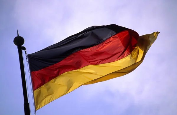 Flagga Tyskland Himlen Bakgrund — Stockfoto