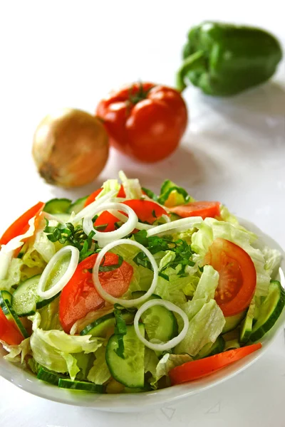 Nahaufnahme Von Leckeren Frischen Salat — Stockfoto