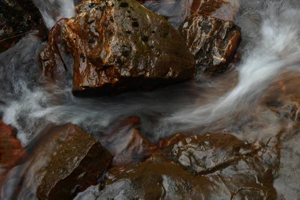 Colore Rosso Della Roccia Naturalmente Nella Zona Roccia Ricca Ferro — Foto Stock