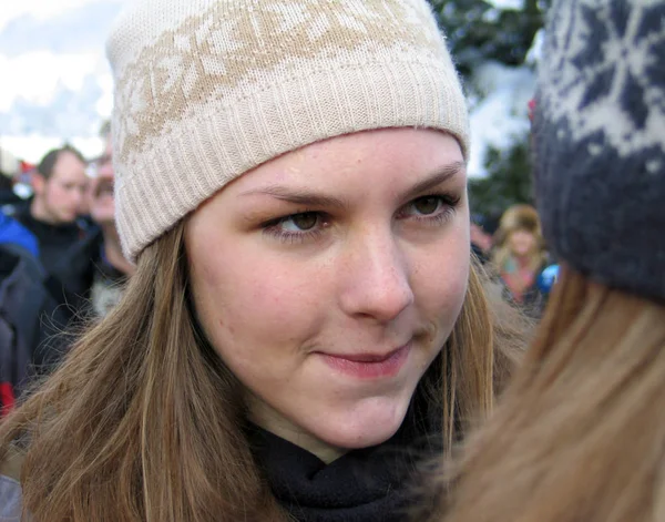 Portrait Young Woman Winter Park — Stock Photo, Image