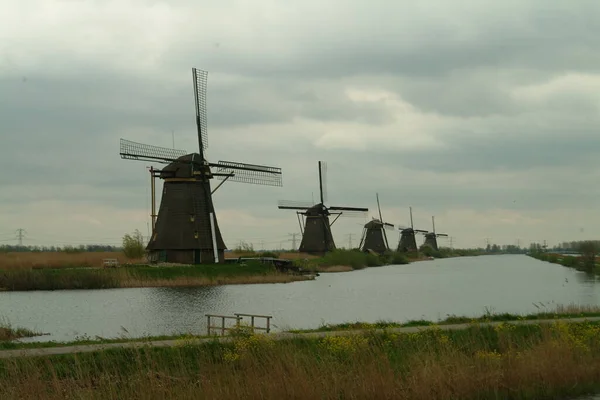 Schilderachtig Uitzicht Landschap Met Windmolengebouw — Stockfoto