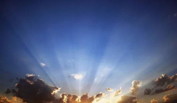 Céu Por Sol Com Nuvens — Fotografia de Stock