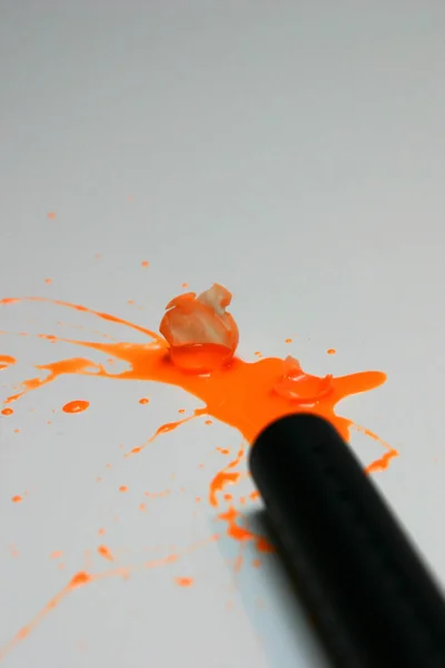 Oranje Kleur Spatten Witte Achtergrond — Stockfoto