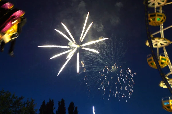 Esplosione Fuochi Artificio Scintille — Foto Stock