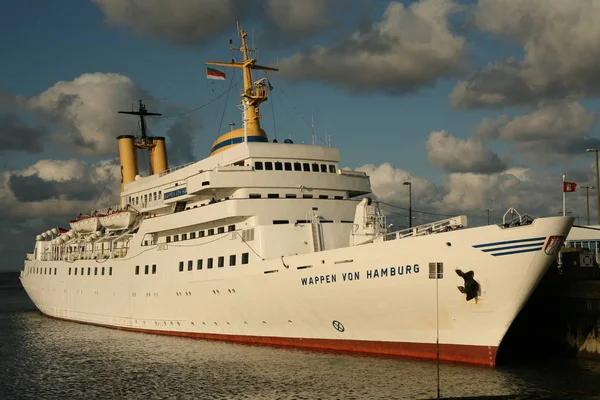 Este Navio Passageiros Sai Todos Dias Cuxhaven Volta Para Helgoland — Fotografia de Stock