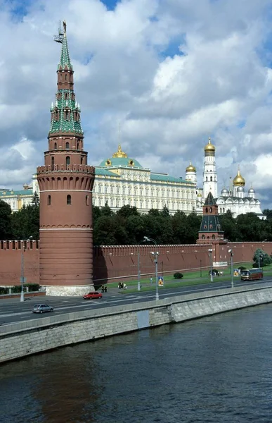 Kreml Der Moskva Links Wodowzwodny Wasserturm — Stockfoto