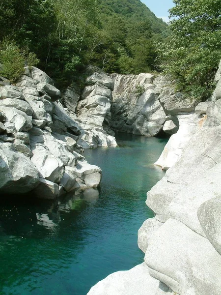 Valle Verzasca Είναι Μια Κοιλάδα Στην Περιοχή Locarno Του Καντονιού — Φωτογραφία Αρχείου