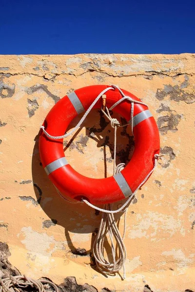 水泳用救命ベルト海洋安全物 — ストック写真