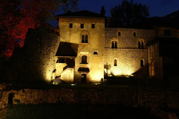 ロカルノ ティチーノ スイスの中世の城のビデオ — ストック写真