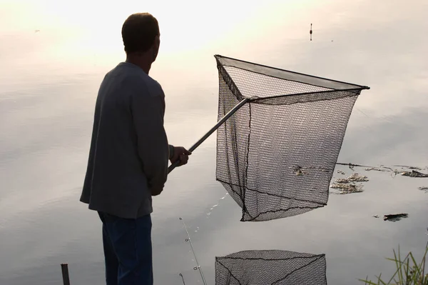 Рыбак Рыбалка Озере — стоковое фото