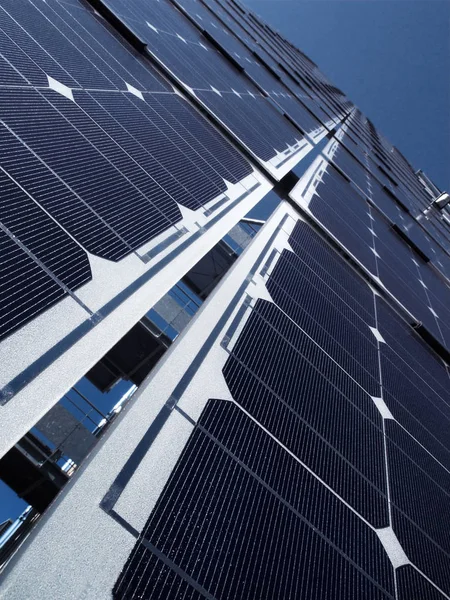 代替の太陽エネルギー 太陽電池 汚染のない気候保護 — ストック写真
