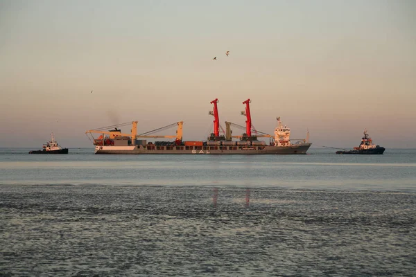 Cargo Ship Water Sailing Boat — Stock Photo, Image