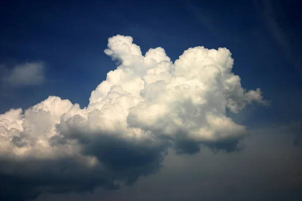 구름낀 구름낀 — 스톡 사진