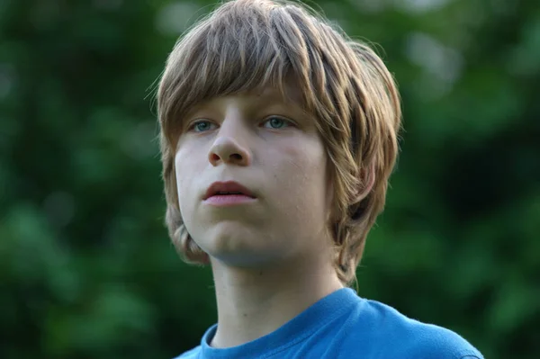 Portrait Young Boy Park — Stock Photo, Image