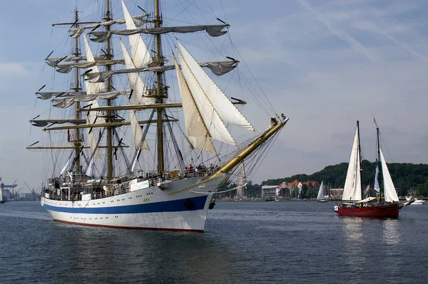 built in 1987 russian sail training ship m i r to guests during the ride ki where \'06,not under full sail - no wind!