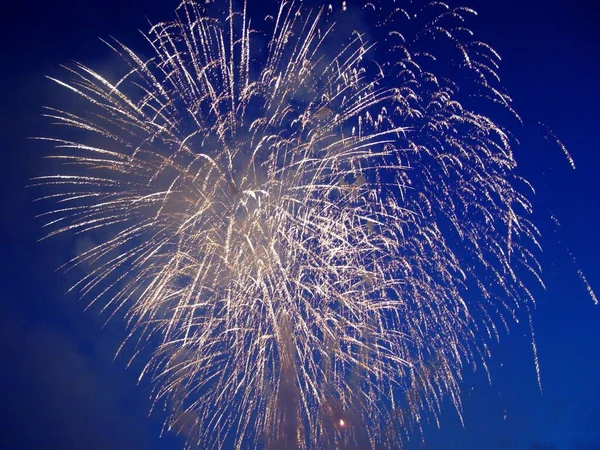 Scintillanti Fuochi Artificio Colorati Cielo — Foto Stock